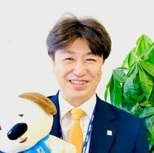 スタッフ紹介