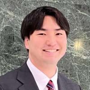 スタッフ紹介